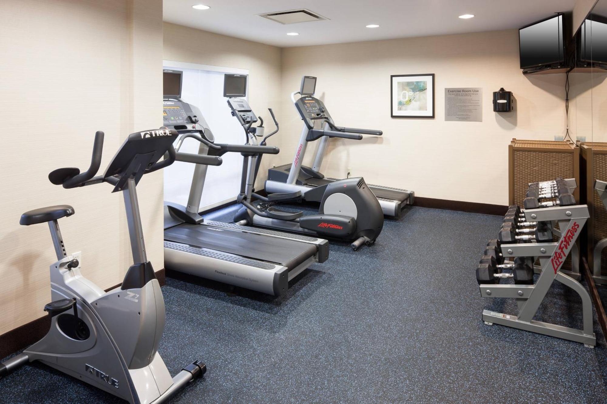 Fairfield Inn & Suites Jacksonville Butler Boulevard Esterno foto