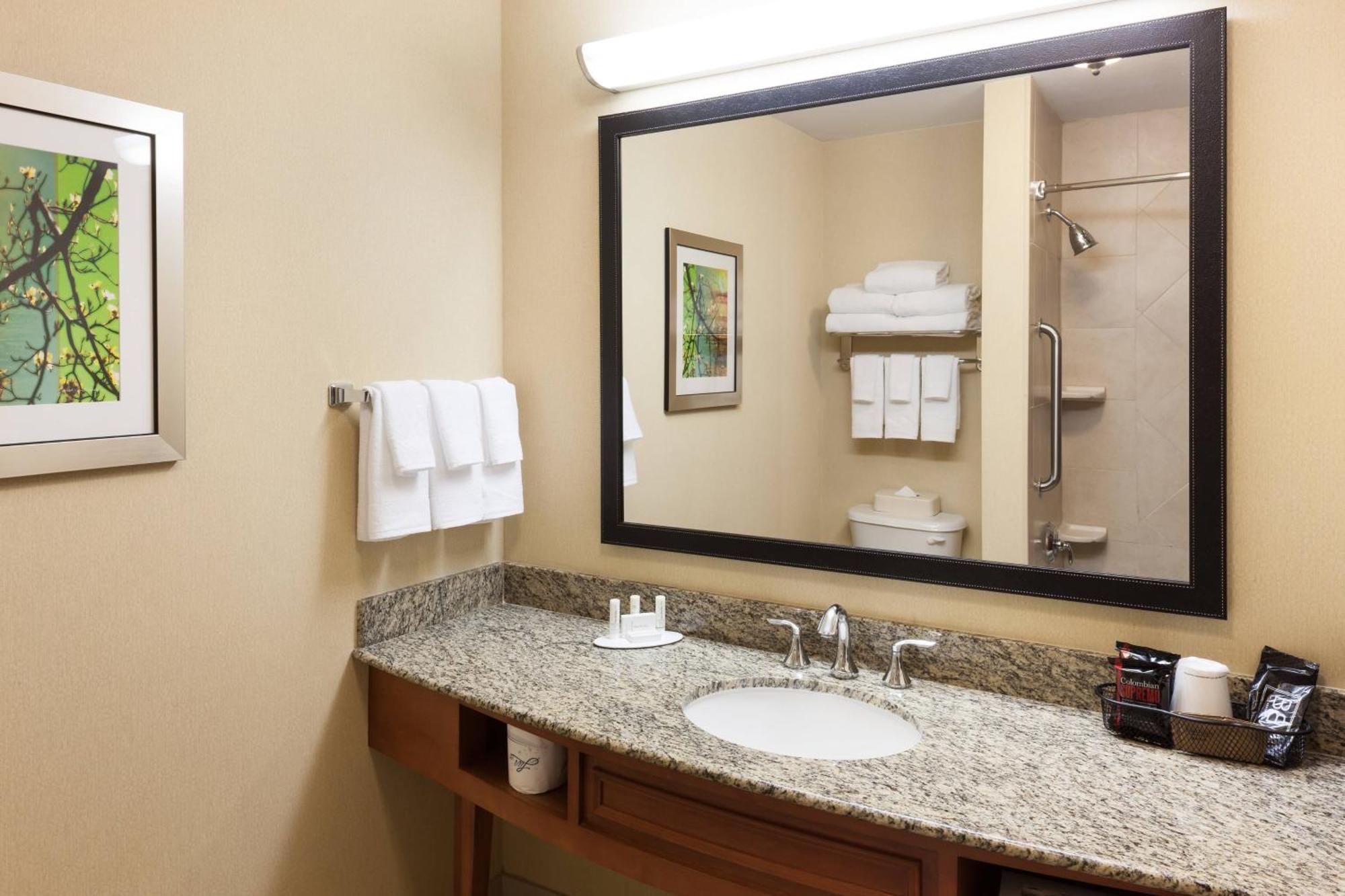 Fairfield Inn & Suites Jacksonville Butler Boulevard Esterno foto