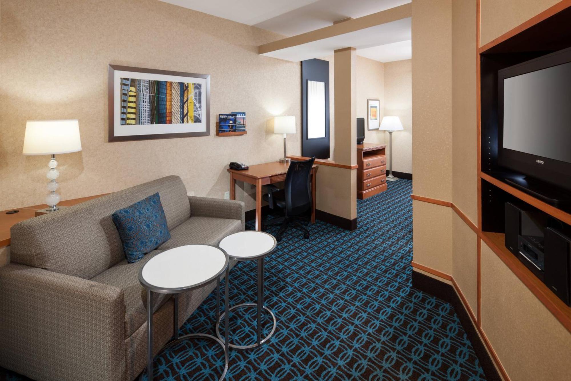 Fairfield Inn & Suites Jacksonville Butler Boulevard Esterno foto